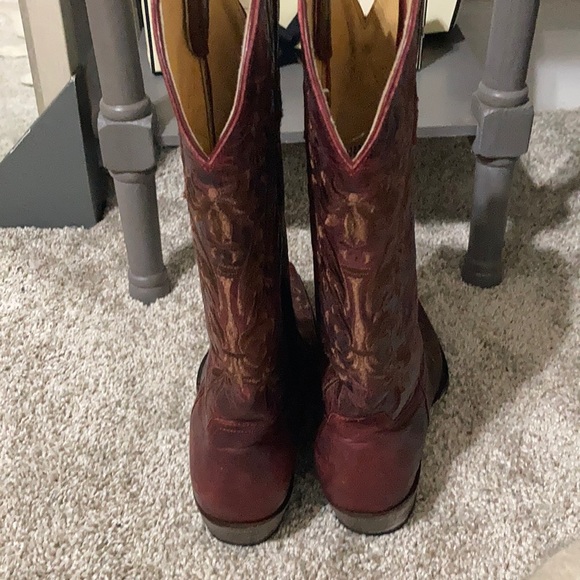 Cavenders Cowgirl Boots - Picture 7 of 12